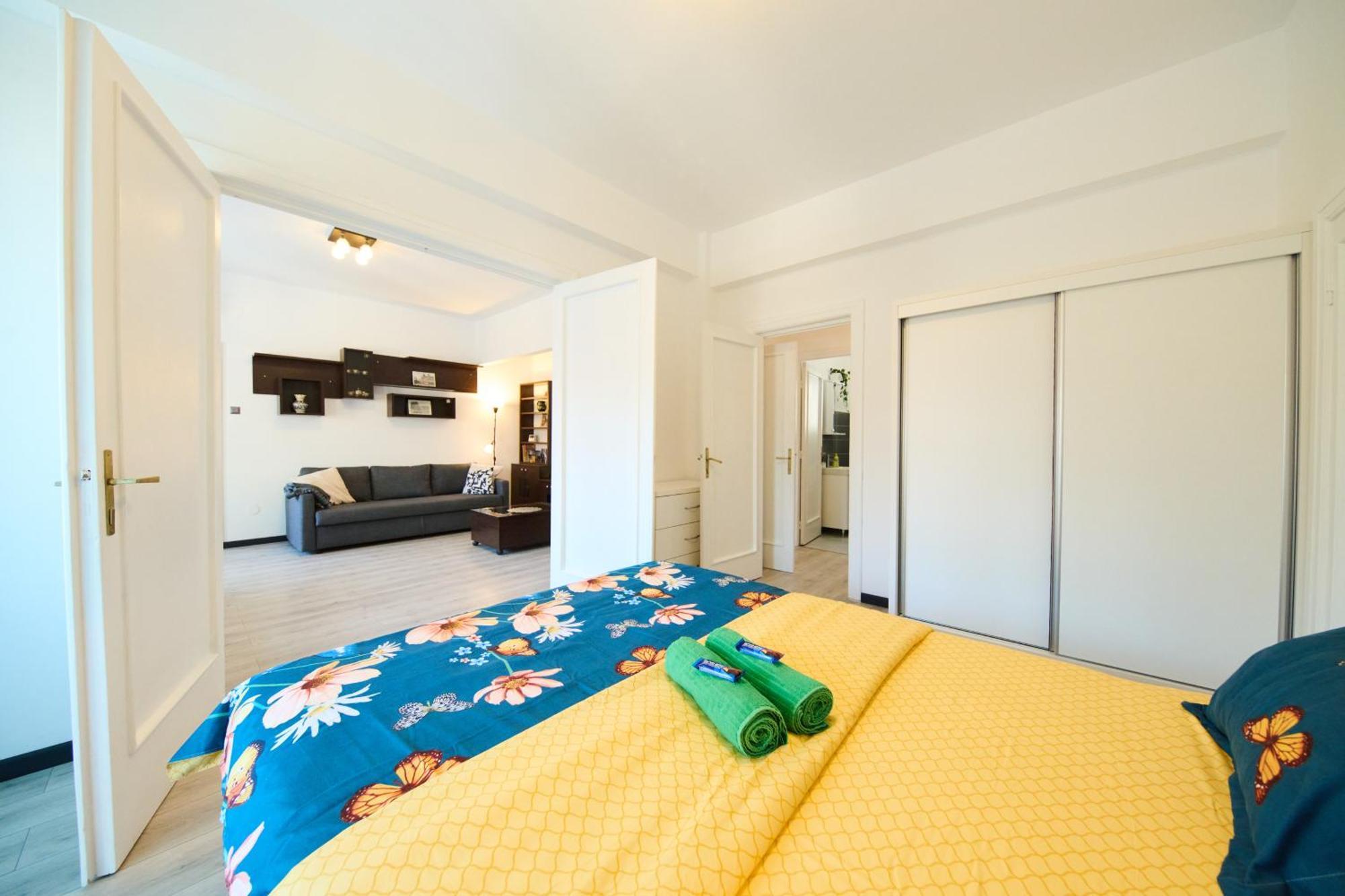 Old Town Retreat Apartment 7 Boekarest Buitenkant foto